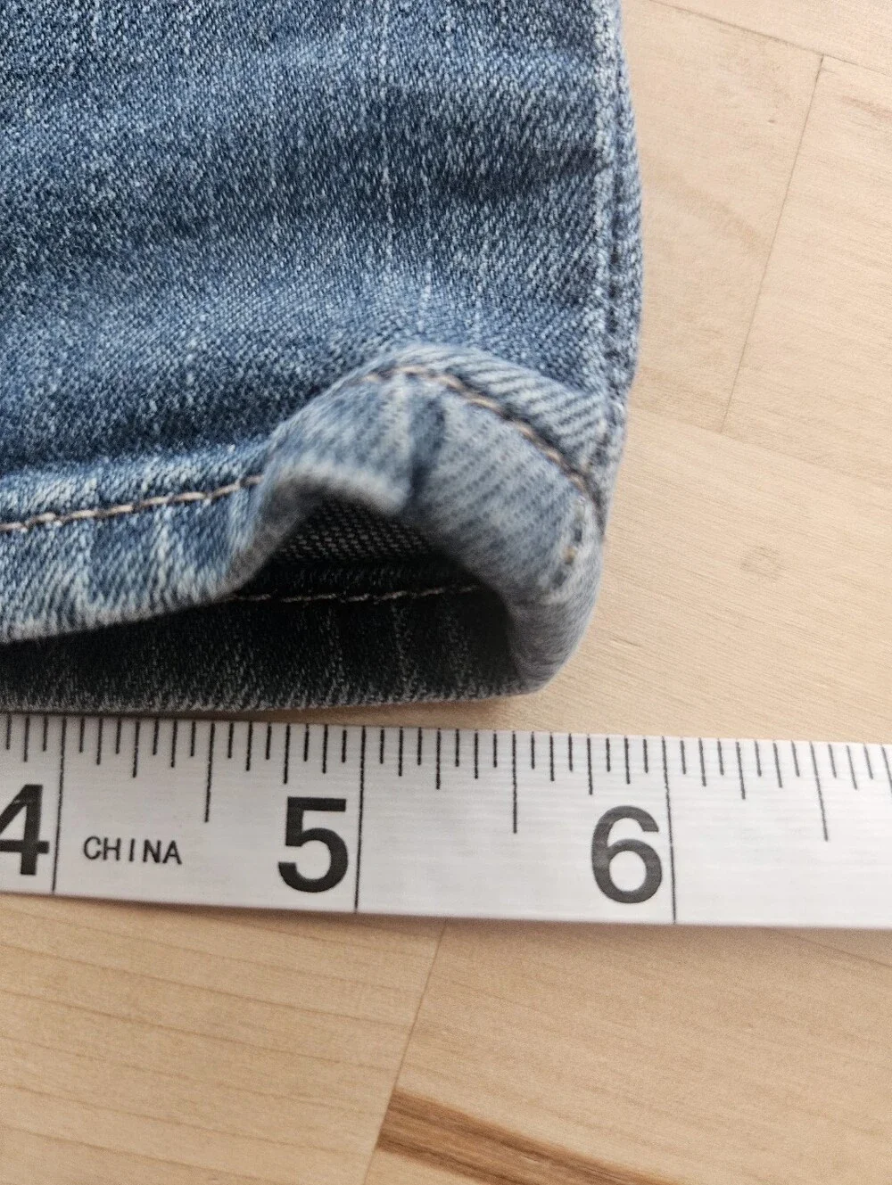 Levis 511 Slim Fit Engineered Style Y2K Jeans Button Detail Cinch Waist 27x30‎